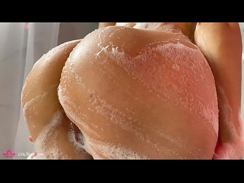 ❤️ Brunette pussy bibragailuarekin masturbatzen du dutxan orgasmo bizia lortzeko ️❌ Porno gurean eu.fulldesisex.ru